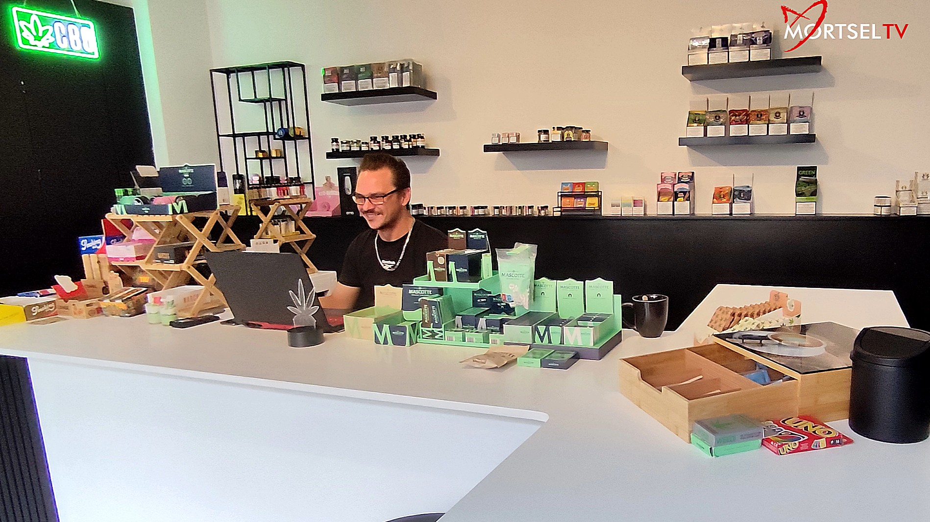 Exclusieve reportage van “ROOTZCLUB” een nieuwe winkel in Mortsel van Michael en Kim